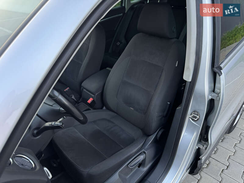 Позашляховик / Кросовер Volkswagen Tiguan 2012 в Івано-Франківську