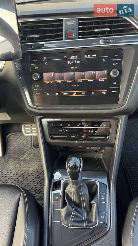 Внедорожник / Кроссовер Volkswagen Tiguan 2022 в Львове