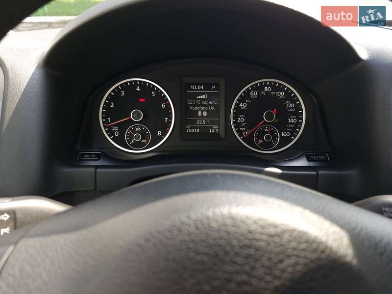 Внедорожник / Кроссовер Volkswagen Tiguan 2016 в Чернигове