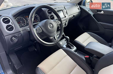 Внедорожник / Кроссовер Volkswagen Tiguan 2016 в 