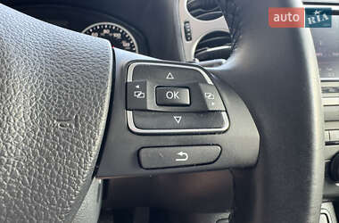 Внедорожник / Кроссовер Volkswagen Tiguan 2016 в 