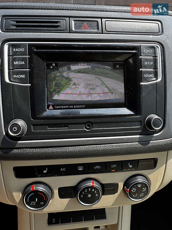 Внедорожник / Кроссовер Volkswagen Tiguan 2017 в Ирпене