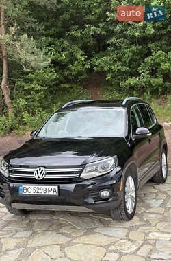 Внедорожник / Кроссовер Volkswagen Tiguan 2016 в Львове