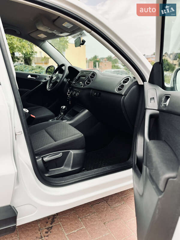 Внедорожник / Кроссовер Volkswagen Tiguan 2017 в Трускавце