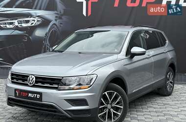 Внедорожник / Кроссовер Volkswagen Tiguan 2020 в 