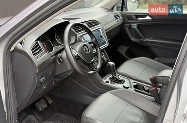 Внедорожник / Кроссовер Volkswagen Tiguan 2020 в 