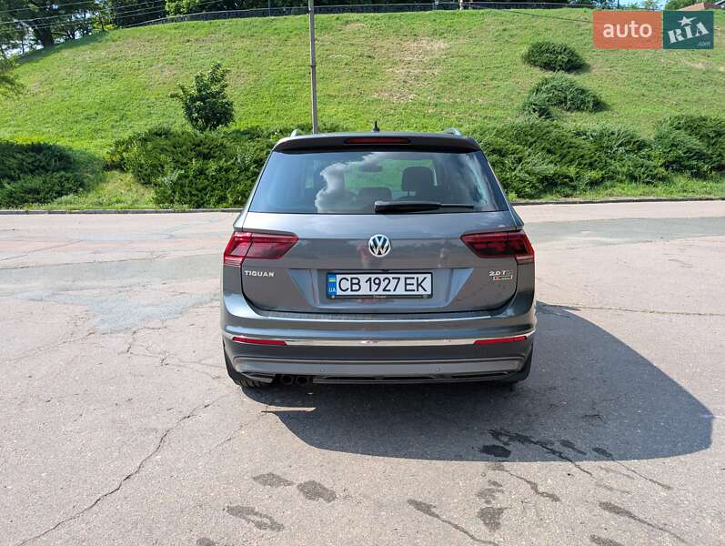Внедорожник / Кроссовер Volkswagen Tiguan 2017 в Чернигове
