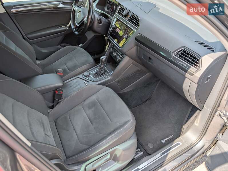 Внедорожник / Кроссовер Volkswagen Tiguan 2017 в Чернигове