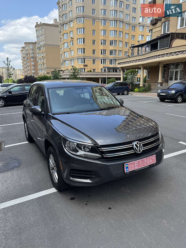 Volkswagen Tiguan 2014
