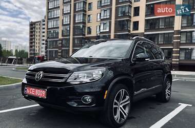 Внедорожник / Кроссовер Volkswagen Tiguan 2016 в Чернигове