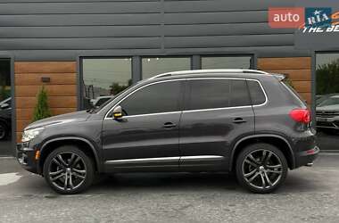 Внедорожник / Кроссовер Volkswagen Tiguan 2016 в 