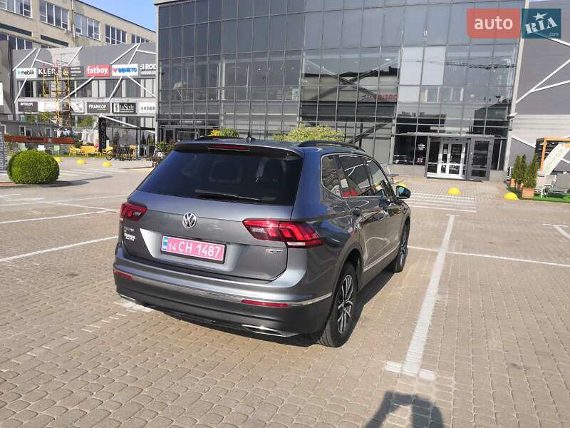 Позашляховик / Кросовер Volkswagen Tiguan 2020 в Львові фото 10 Позашляховик / Кросовер Volkswagen Tiguan 2020 в Львові