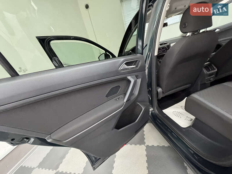 Внедорожник / Кроссовер Volkswagen Tiguan 2019 в Трускавце