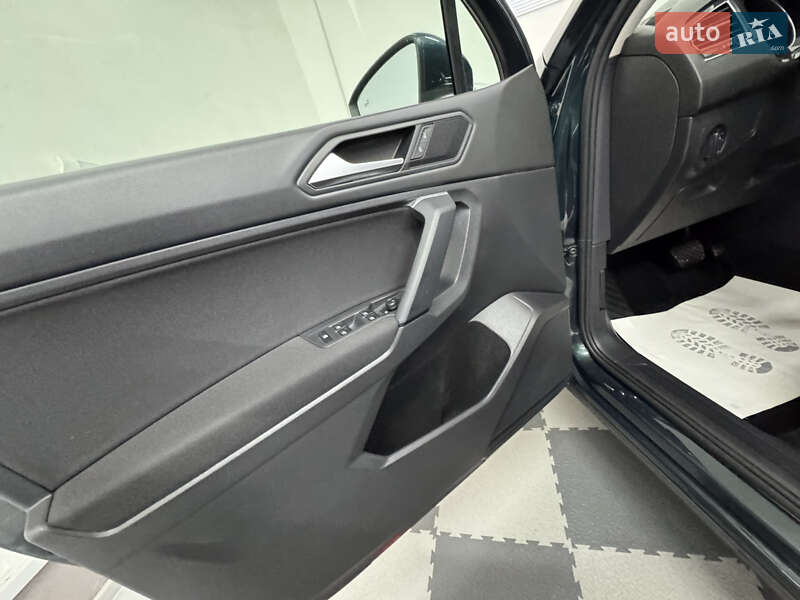 Внедорожник / Кроссовер Volkswagen Tiguan 2019 в Трускавце