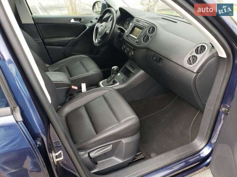 Внедорожник / Кроссовер Volkswagen Tiguan 2015 в Киеве