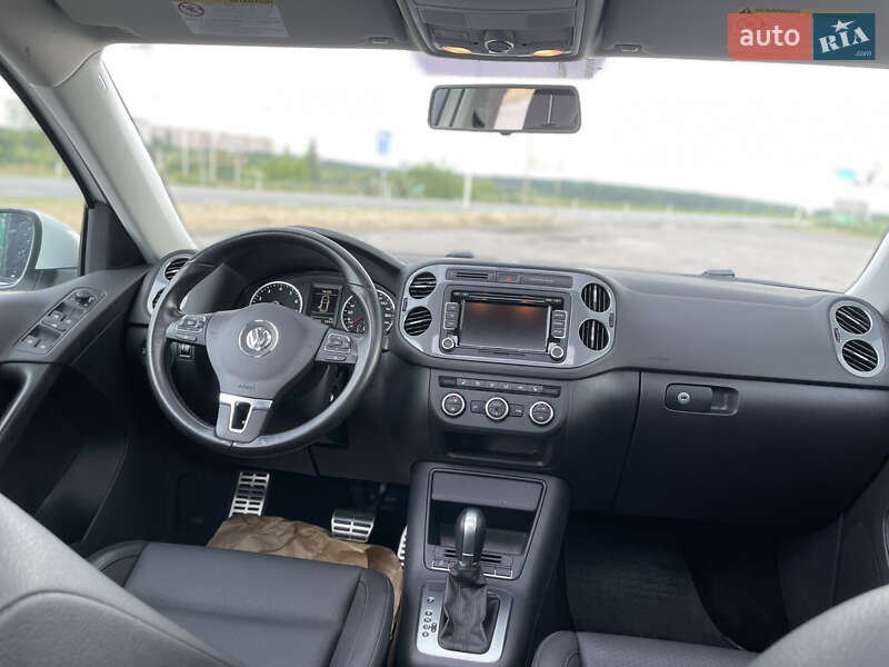 Позашляховик / Кросовер Volkswagen Tiguan 2014 в Харкові