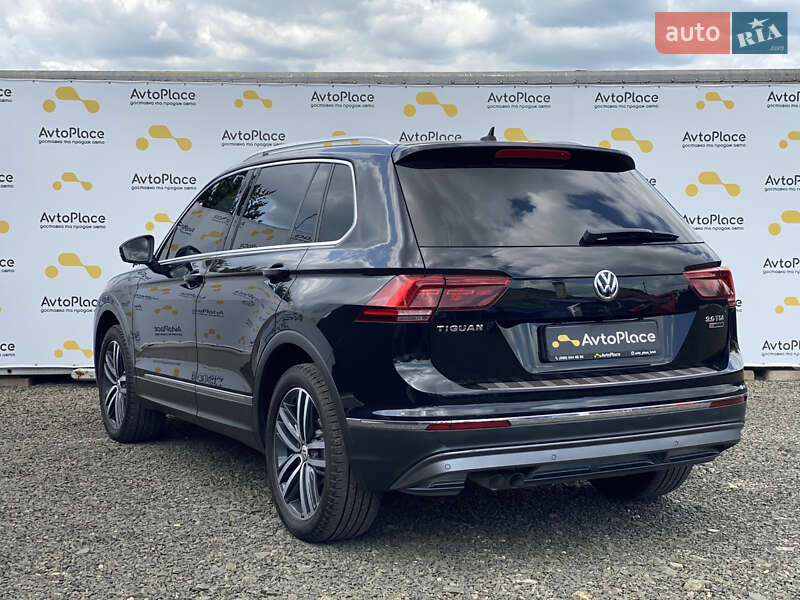 Внедорожник / Кроссовер Volkswagen Tiguan 2016 в Луцке