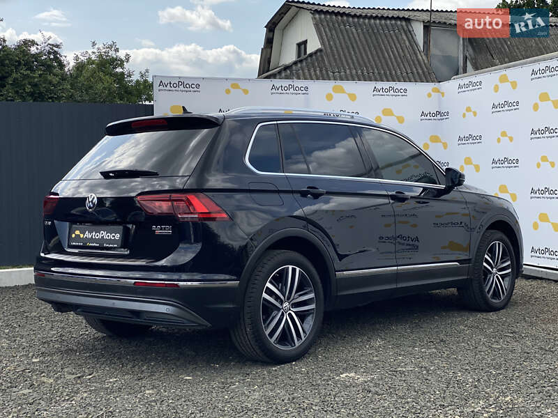Внедорожник / Кроссовер Volkswagen Tiguan 2016 в Луцке
