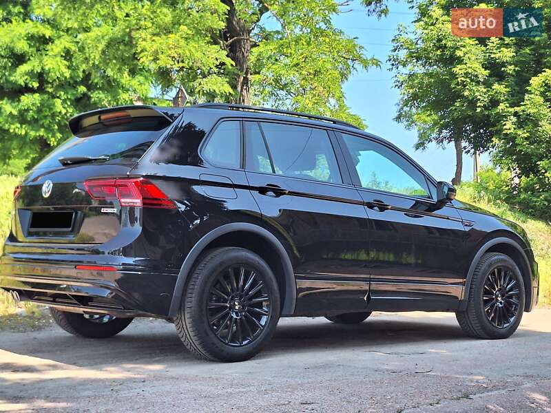 Позашляховик / Кросовер Volkswagen Tiguan 2018 в Бердичеві
