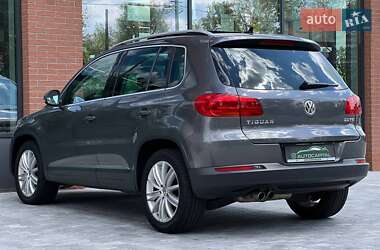 Внедорожник / Кроссовер Volkswagen Tiguan 2013 в 