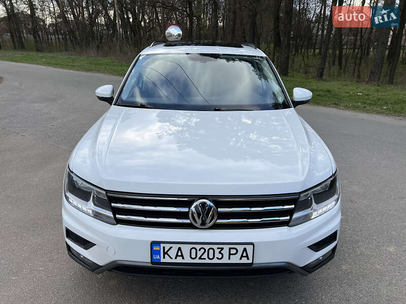 Внедорожник / Кроссовер Volkswagen Tiguan 2019 в Киеве