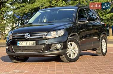 Внедорожник / Кроссовер Volkswagen Tiguan 2014 в Одессе