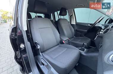 Внедорожник / Кроссовер Volkswagen Tiguan 2014 в 