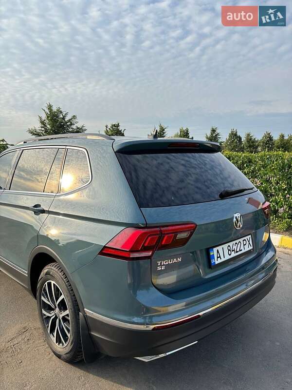 Внедорожник / Кроссовер Volkswagen Tiguan 2020 в Киеве