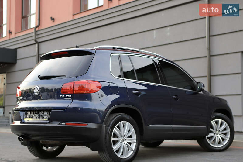Внедорожник / Кроссовер Volkswagen Tiguan 2015 в Дрогобыче