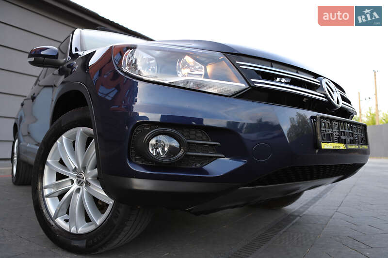 Внедорожник / Кроссовер Volkswagen Tiguan 2015 в Дрогобыче
