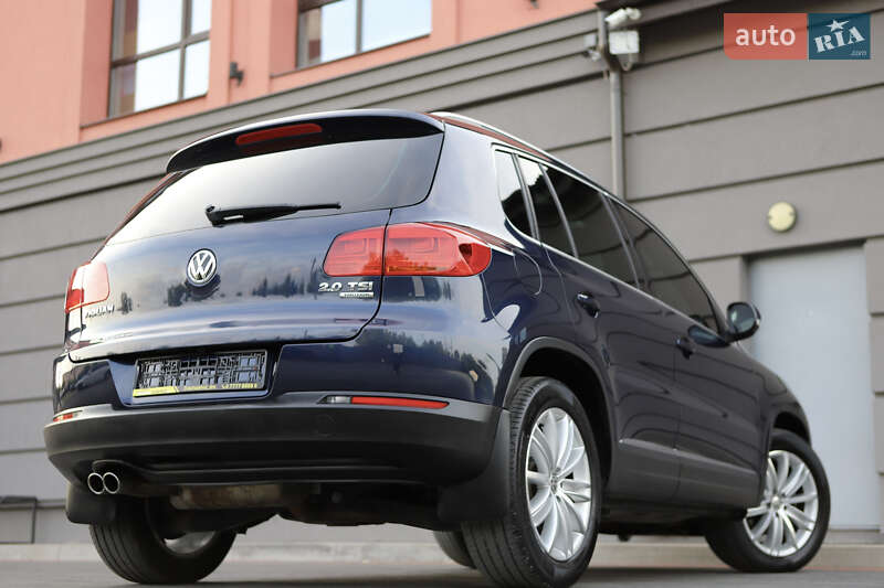 Внедорожник / Кроссовер Volkswagen Tiguan 2015 в Дрогобыче