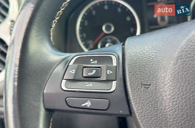 Внедорожник / Кроссовер Volkswagen Tiguan 2016 в 