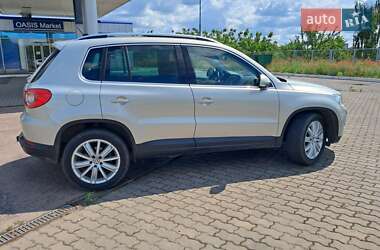 Позашляховик / Кросовер Volkswagen Tiguan 2009 в Нововолинську