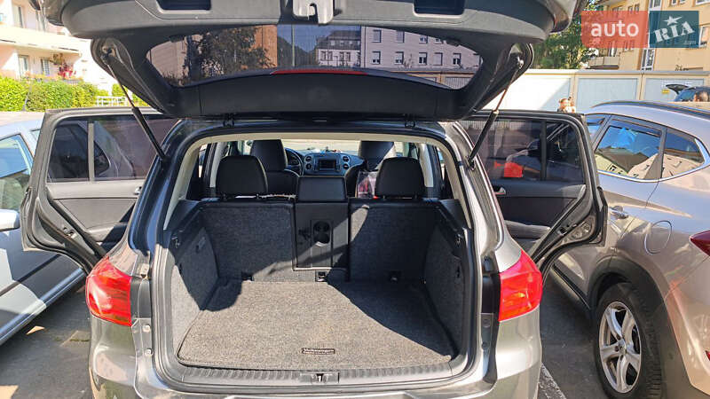 Внедорожник / Кроссовер Volkswagen Tiguan 2016 в Харькове фото 9 Внедорожник / Кроссовер Volkswagen Tiguan 2016 в Харькове