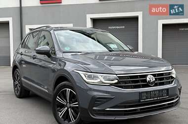 Внедорожник / Кроссовер Volkswagen Tiguan 2021 в Виннице
