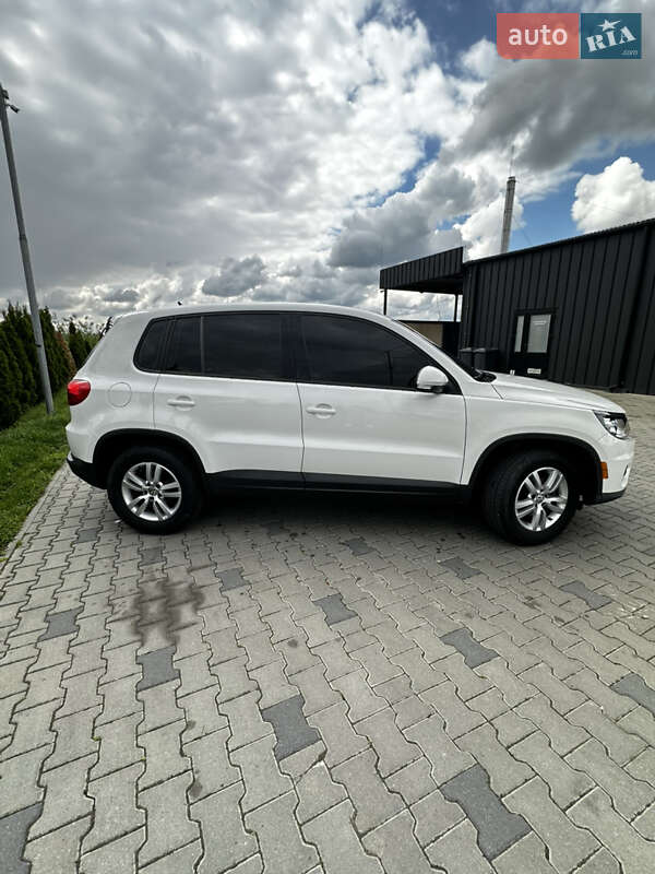 Внедорожник / Кроссовер Volkswagen Tiguan 2014 в Львове