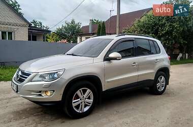 Позашляховик / Кросовер Volkswagen Tiguan 2008 в Охтирці