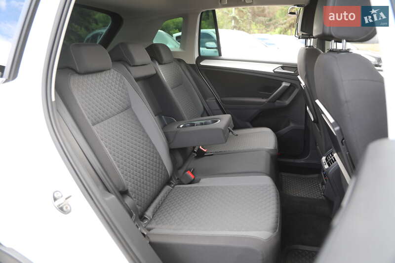 Позашляховик / Кросовер Volkswagen Tiguan 2018 в Харкові