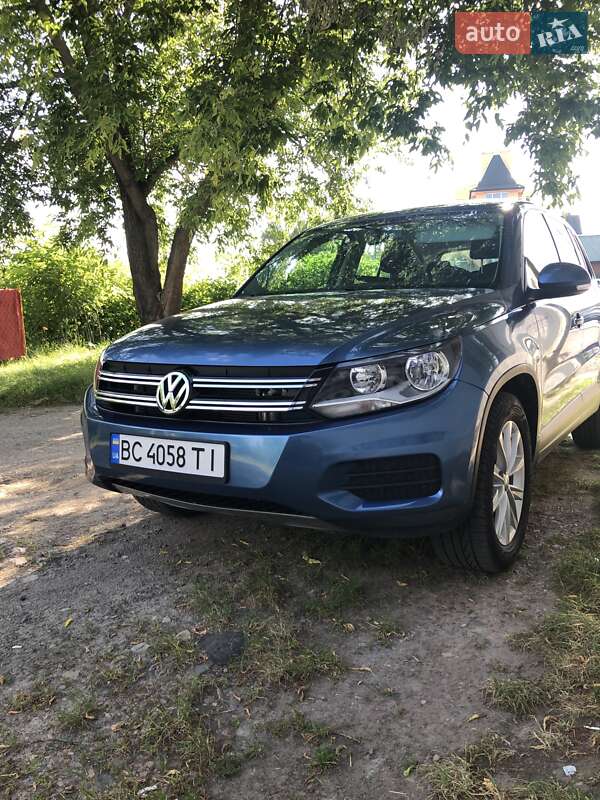 Внедорожник / Кроссовер Volkswagen Tiguan 2017 в Дрогобыче
