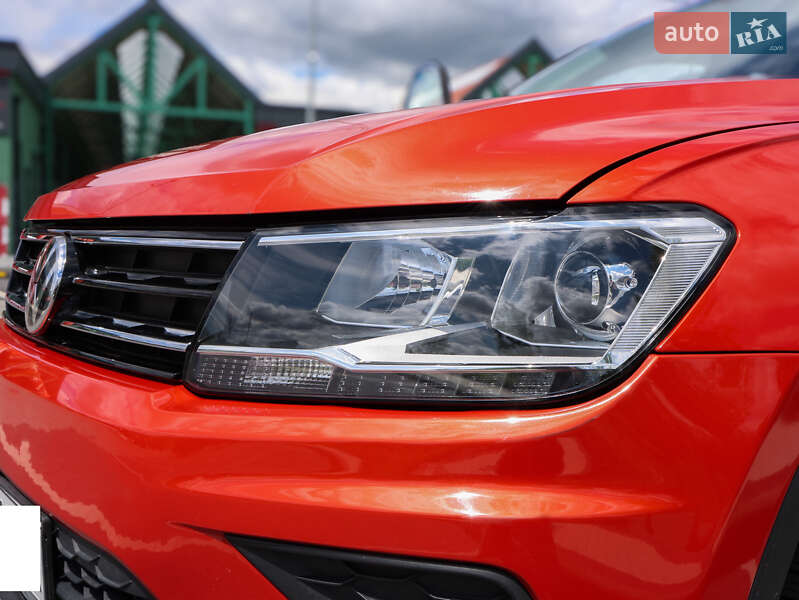 Позашляховик / Кросовер Volkswagen Tiguan 2018 в Ірпені