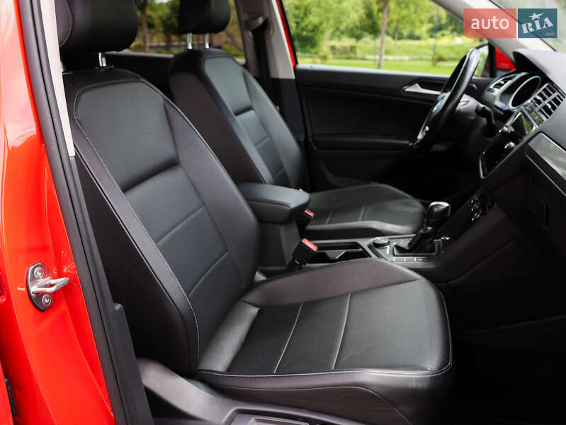 Позашляховик / Кросовер Volkswagen Tiguan 2018 в Ірпені