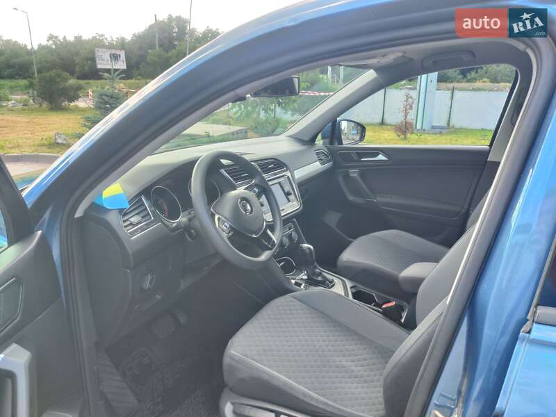 Внедорожник / Кроссовер Volkswagen Tiguan 2017 в Ивано-Франковске фото 9 Внедорожник / Кроссовер Volkswagen Tiguan 2017 в Ивано-Франковске