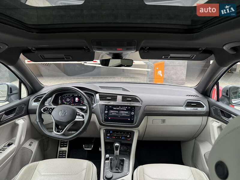 Позашляховик / Кросовер Volkswagen Tiguan 2021 в Києві