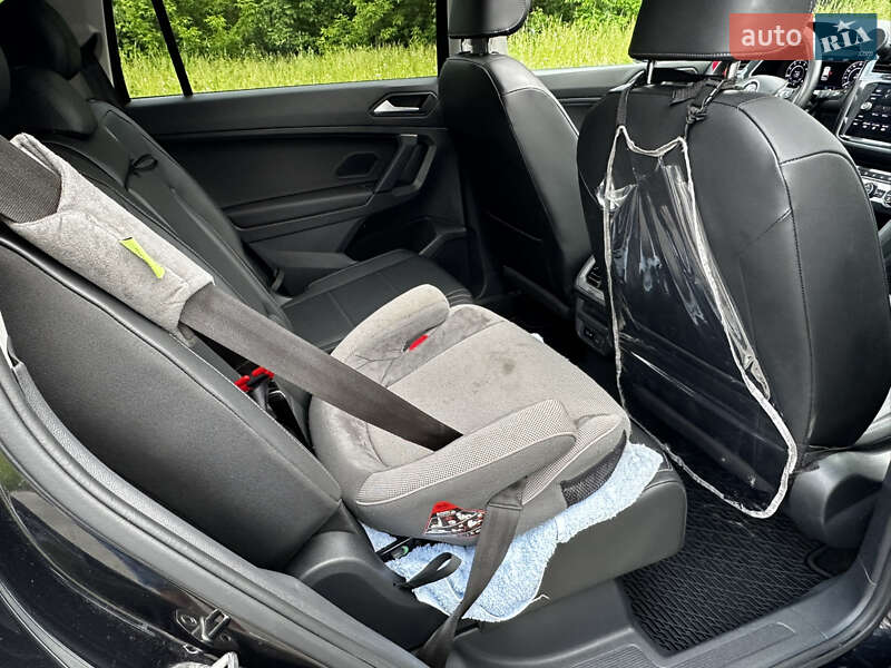 Внедорожник / Кроссовер Volkswagen Tiguan 2018 в Киеве