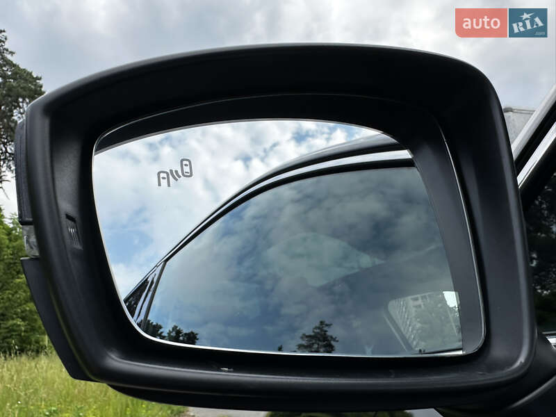 Внедорожник / Кроссовер Volkswagen Tiguan 2018 в Киеве