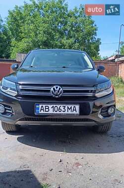 Внедорожник / Кроссовер Volkswagen Tiguan 2016 в Казатине