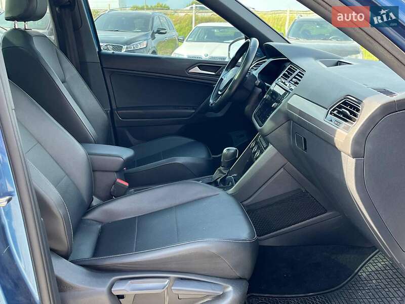 Позашляховик / Кросовер Volkswagen Tiguan 2018 в Львові