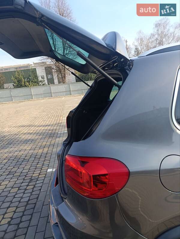 Внедорожник / Кроссовер Volkswagen Tiguan 2016 в Луцке