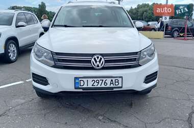 Внедорожник / Кроссовер Volkswagen Tiguan 2017 в Киеве