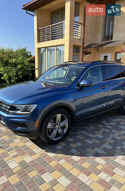 Позашляховик / Кросовер Volkswagen Tiguan 2018 в Хусті